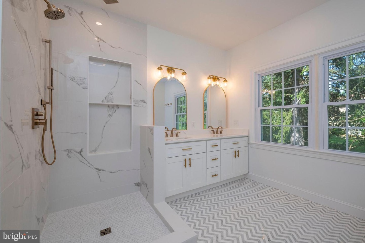 Chapel Ridge — bathroom with a glass shower and double vanity
