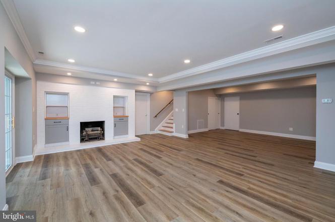 Chapel Ridge — interior living space and finishes, photo 40