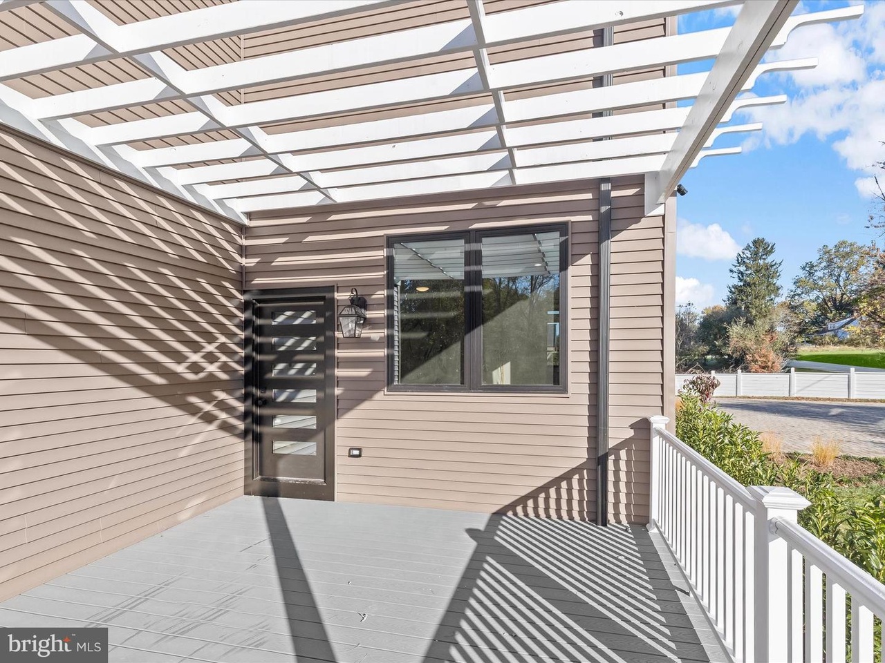 Manor Lane — exterior view — photo 24