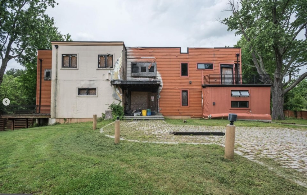 Manor Lane — exterior view — reference image