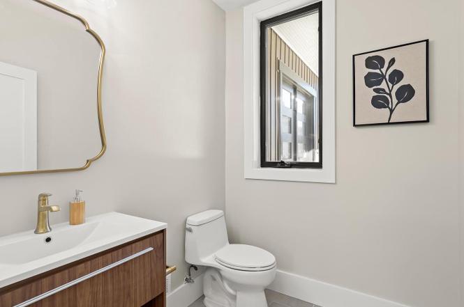 Manor Lane — bathroom and fixtures — photo 34