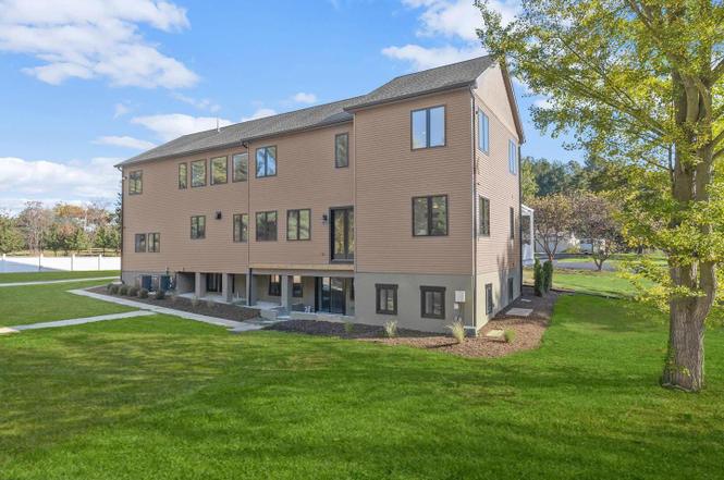 Manor Lane — exterior view — photo 79